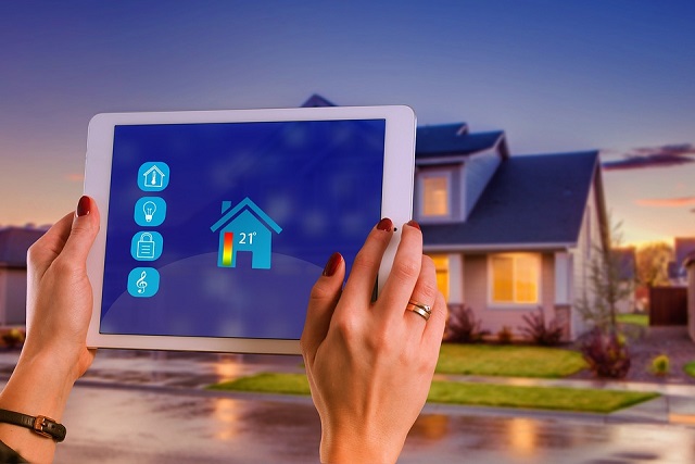 Advancements on the Real Estate Sector: An Examination of Smart Home Integration