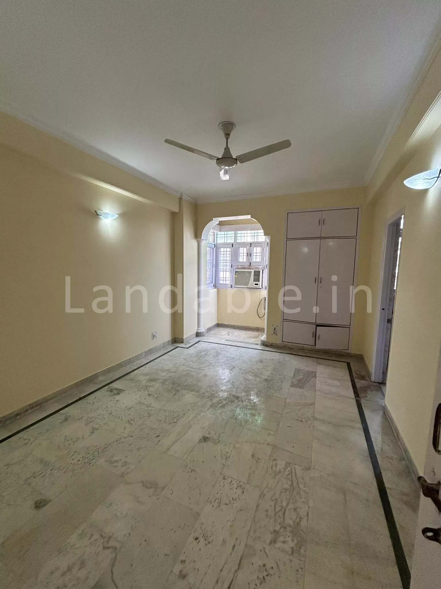 https://www.landable.in/images/threads/Thread_Image_38998210.webp