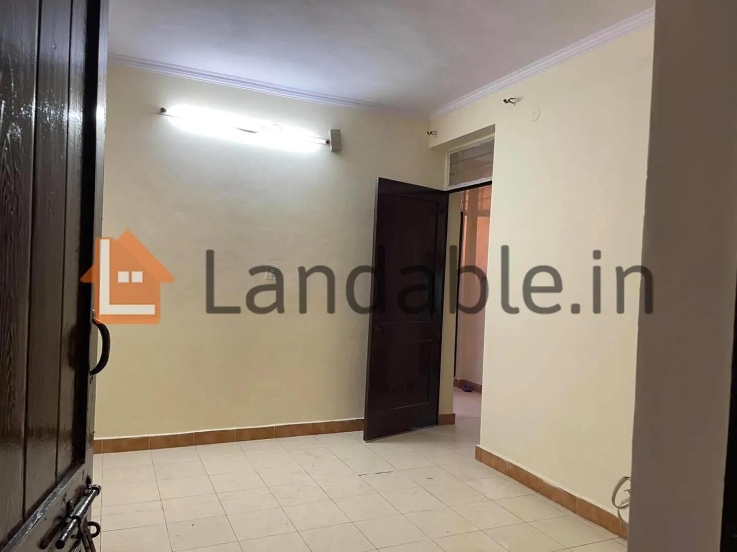 https://www.landable.in/images/threads/Thread_Image_43869069.webp
